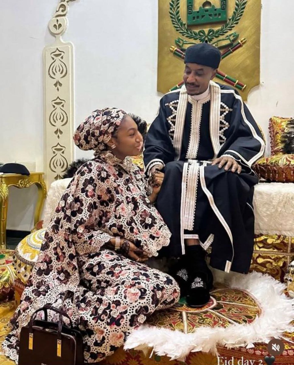 Engr_Alkasimfge's tweet image. Babu daraja a lamarin Ale sunusi, gaskiya a samu Malamai su masa magana yana zubarwa da kansa mutunci...馃槶
Allah ya kyauta....
