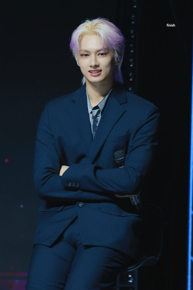 finish0610's tweet image. 250608

#준 #JUN #문준휘 #文俊辉 #세븐틴 #SEVENTEEN