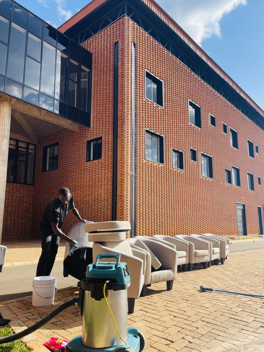 CleaningGo14924's tweet image. Sofa cleaning