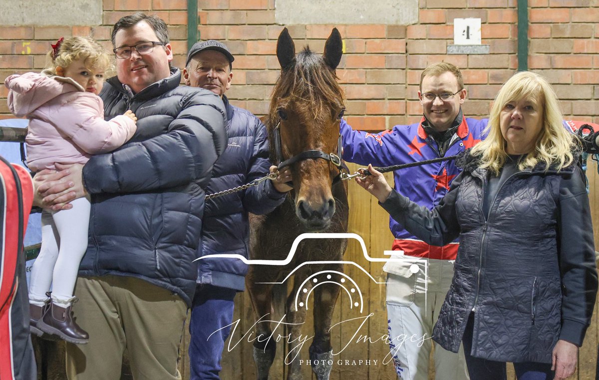 Race 7 - MAX MCCORMACK 

IRIS BROWN / Mark Yole &amp; Bill Dornauf