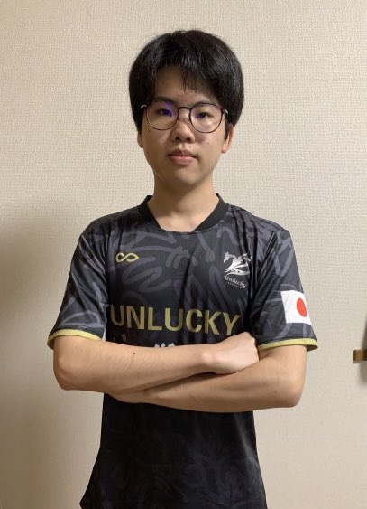 最終日match1
unlucky
2位9キル

11位まで上がることが出来ました‼︎
残り5戦で10位圏内上がります🔥