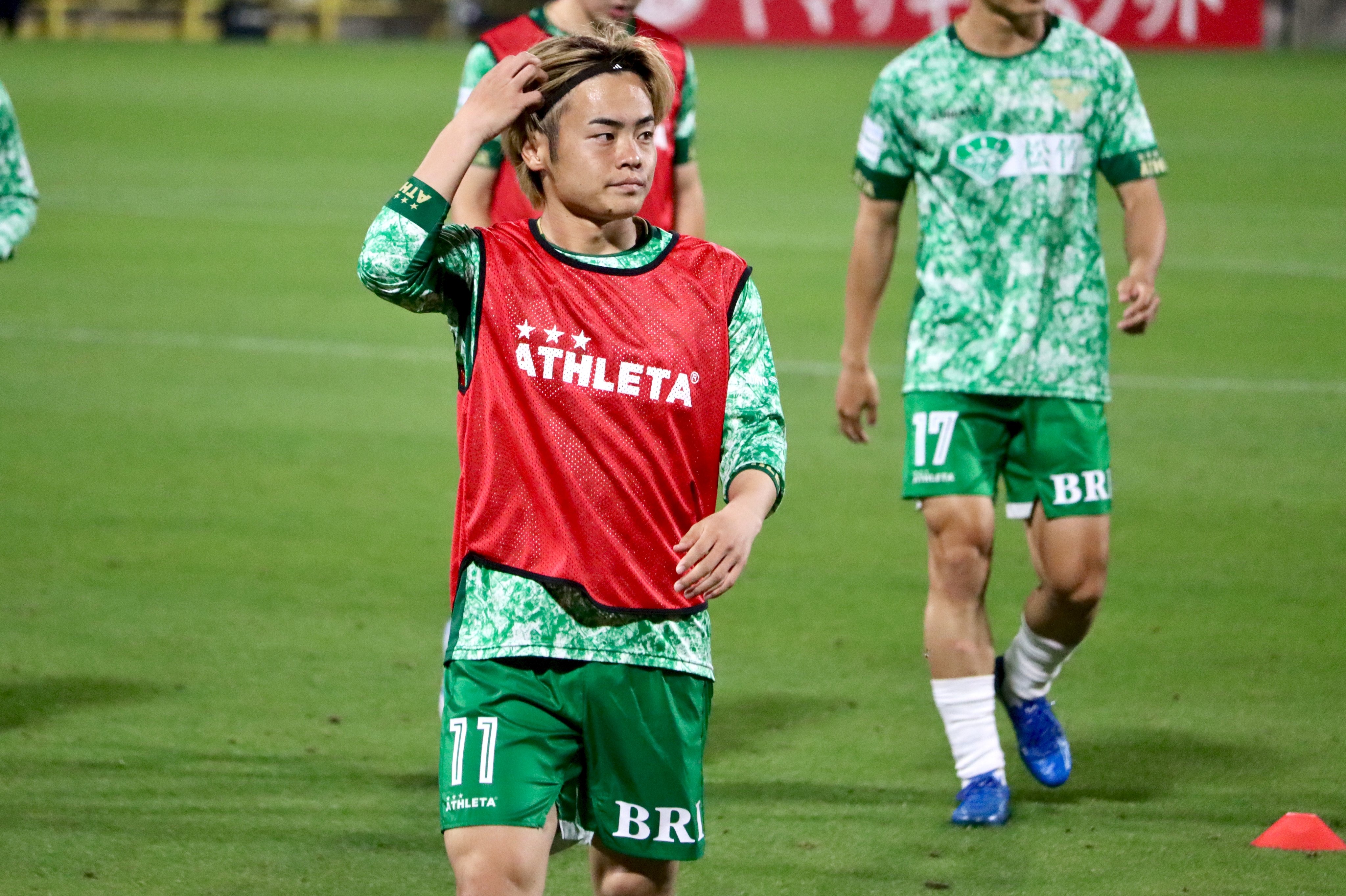 柏レイソルレプリカ（激レア） 激レア⭐︎レイソルユニフォームベア - メルカリ