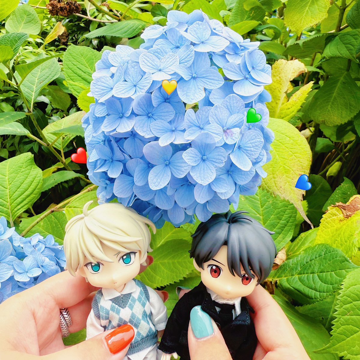 伊奈スレカラーのネイルにした^ ^