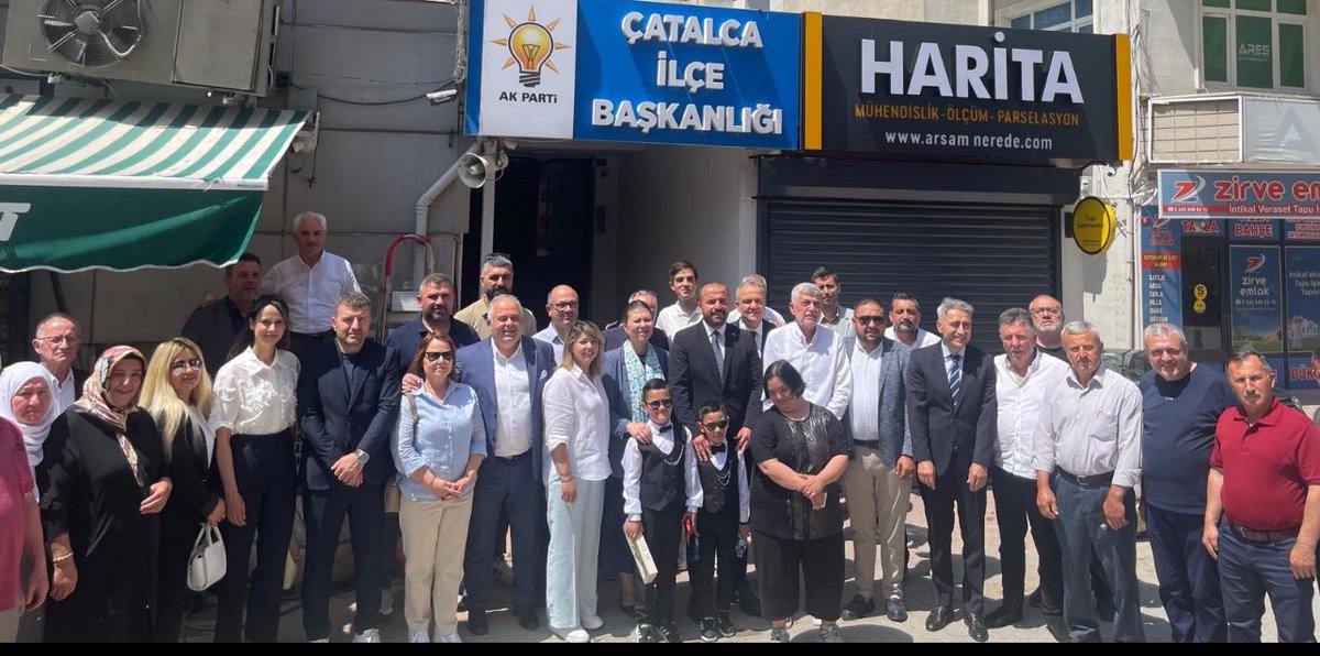 Seviyoruz sizi Sn <a href="/RTErdogan/">Recep Tayyip Erdoğan</a> 

@akpartcatalca teşkilatına, Başkanımız <a href="/uner_mesut/">Mesut Üner</a> abimize <a href="/akleventozkan/">LEVENT ÖZKAN</a> Başkanımıza, vekilimiz @sedagorenboluk hanımefendiye teşekkür ederim.