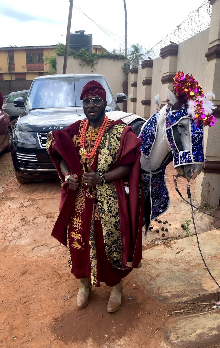 Asotemaru Omotowobola….Kings only! 👑🐎

#OjudeOba2025 #IjebuOde