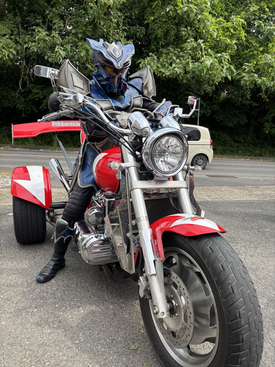 2025.6.8
イバライガー基地
すごかった！楽しかった！
またやらないかなー🤣
うごせんとダマ様に会えていい時間だった🟢✨

#イバライガー#うごせん#ダマクラカスン