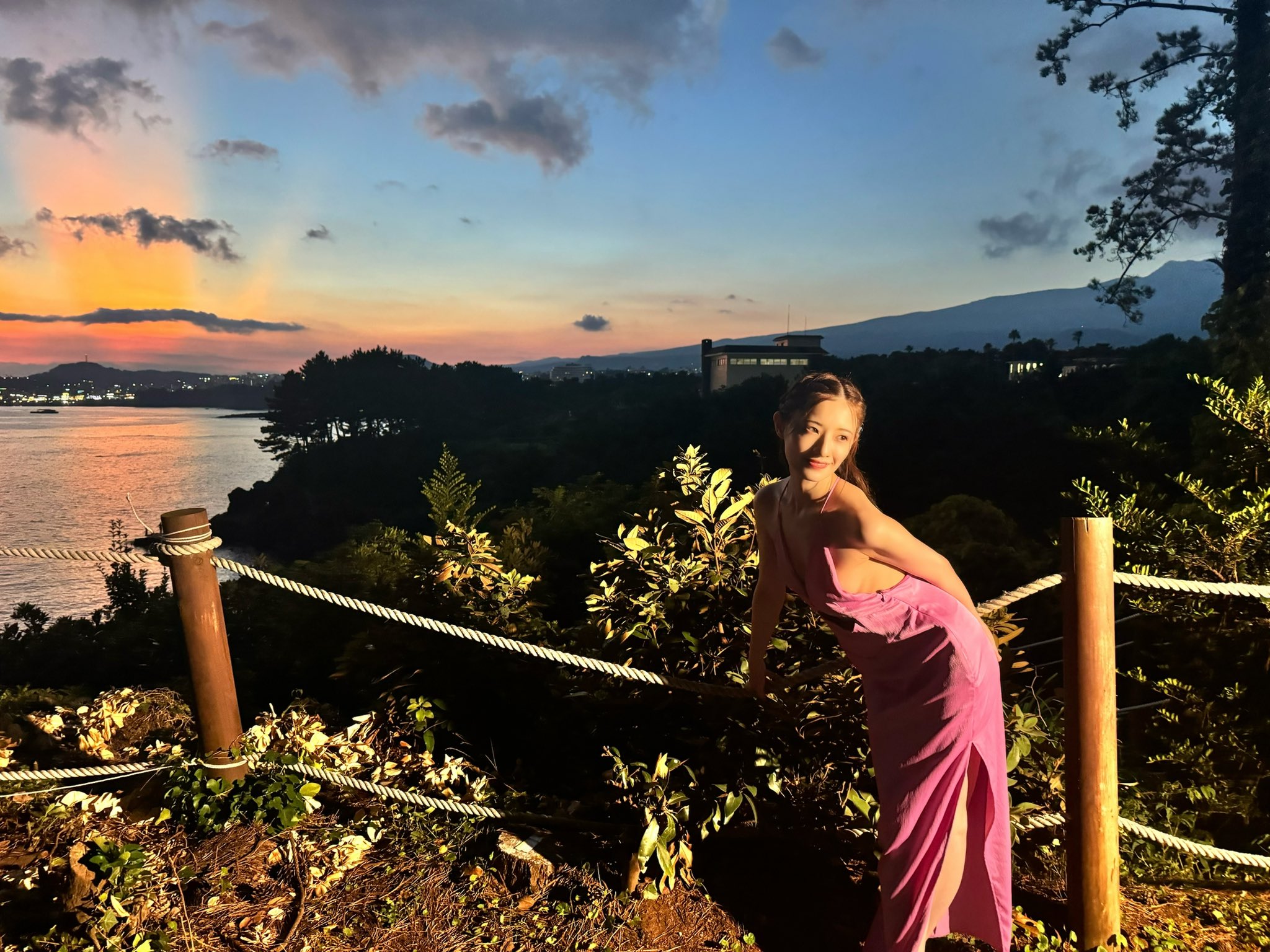 7　中田花奈　L判　写真　130枚 画像3/7) 乃木坂46中田花奈、ランジェリー写真初解禁 発売前重版