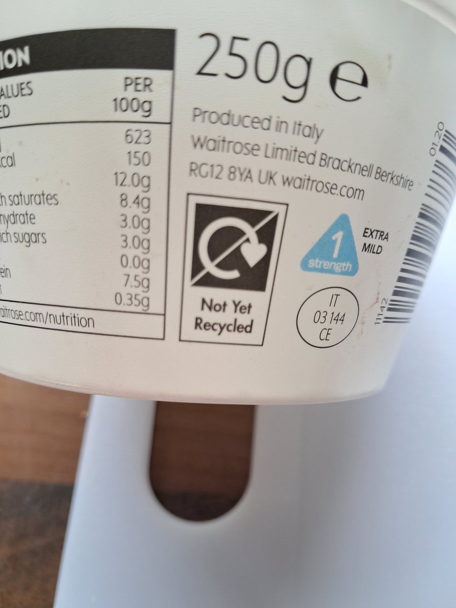 westrowhendo's tweet image. Confusing recycling info on this @waitrose Ricotta pot. On the side it says "not yet recycled" but the recycling symbol on the base is for polypropylene which has been widely recycled for years. @suffolkrecycle