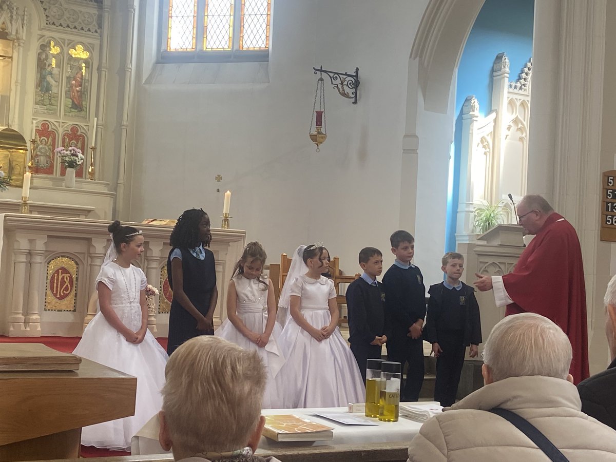 Thank you to Fr Paul and the families that joined us for the Thanksgiving Mass for our First Holy Communicants.