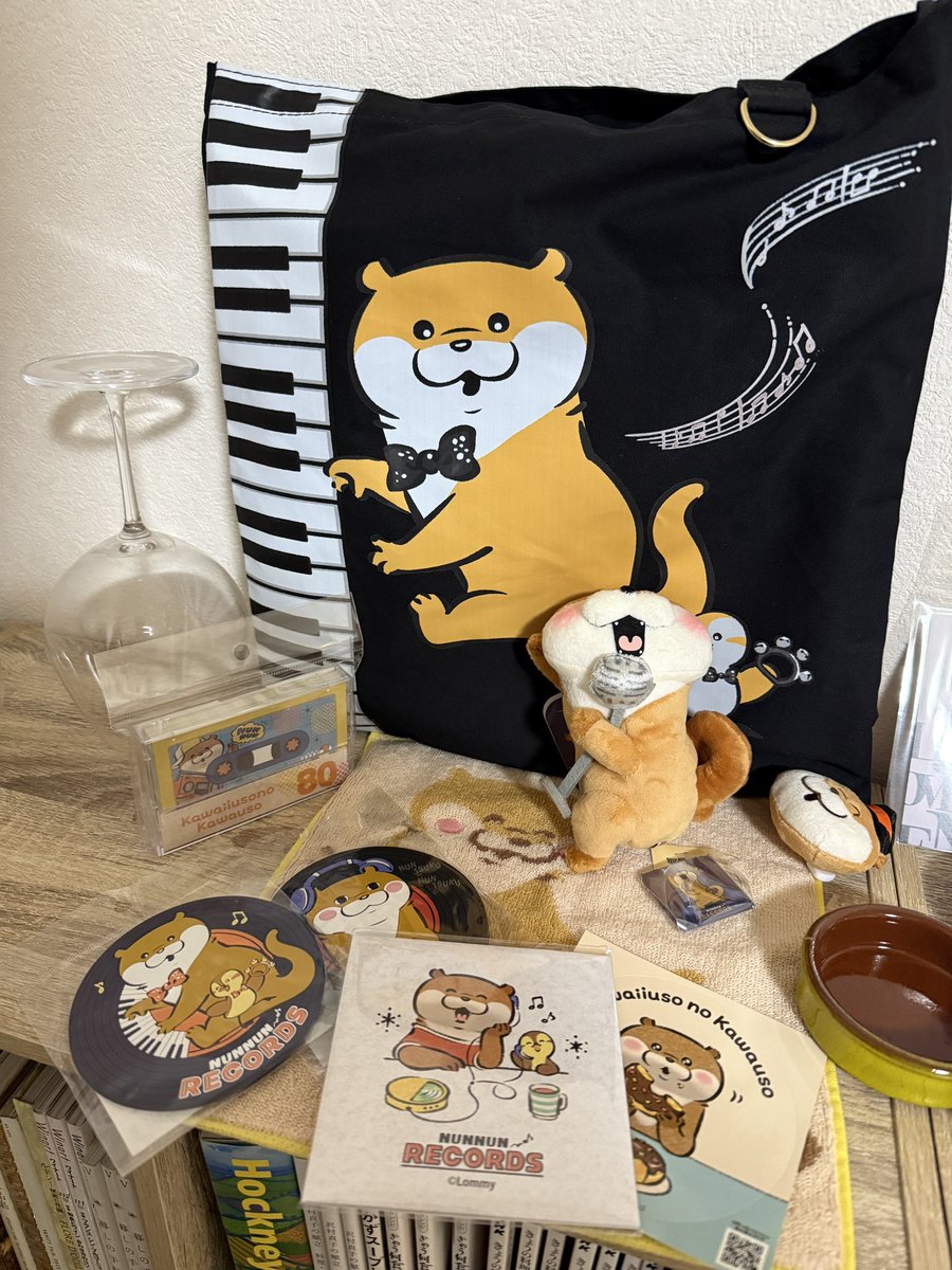 yasuHejira's tweet image. 前日、札幌の出張ショップで買ってきた品々を飾ってみた
素晴らしく可愛い