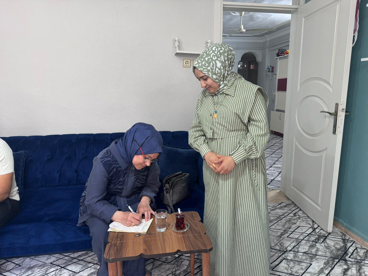 AK PARTİ HALİLİYE (@akhaliliiye) on Twitter photo İlçe Koordinatörümüz <a href="/EnsarSelli/">Eyyüp Ensar ŞELLİ 🇹🇷</a> ,
İlçe Başkan Yardımcılarımız <a href="/MesciSelim/">Selim Mesçi</a> , <a href="/tuncaydag63/">Tuncaydag</a> ve Kadın Kollarımız;
Gazimiz Celal Perçin ve Kıymetli Ailesini Ziyaret Edip Bayramın Coşkusunu Birlikte Yaşayıp, Ailemize Üyeliklerini Gerçekleştirdik.
Allah Tüm Gazilerimize Acil İlçe Koordinatörümüz <a href="/EnsarSelli/">Eyyüp Ensar ŞELLİ 🇹🇷</a> ,
İlçe Başkan Yardımcılarımız <a href="/MesciSelim/">Selim Mesçi</a> , <a href="/tuncaydag63/">Tuncaydag</a> ve Kadın Kollarımız;
Gazimiz Celal Perçin ve Kıymetli Ailesini Ziyaret Edip Bayramın Coşkusunu Birlikte Yaşayıp, Ailemize Üyeliklerini Gerçekleştirdik.
Allah Tüm Gazilerimize Acil