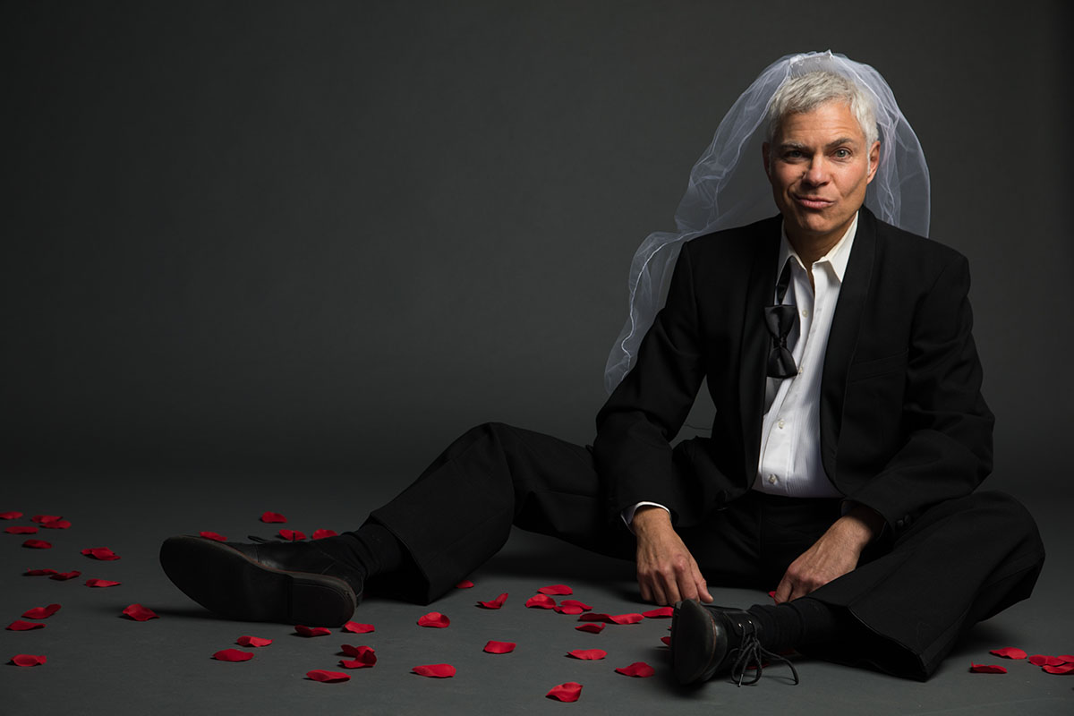 Steve Budd brings big laughs to Ottawa Fringe 2025, shapeshifting into a dozen characters in his hilarious hunt for “the one.” Catch one of 8 shows between June 12–21 at Arts Court 👉 bit.ly/3HxkWge

#ottawaarts #livetheatre