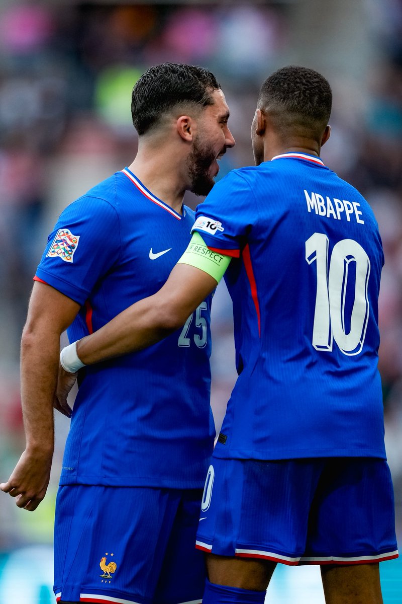 rayan_cherki's tweet photo. Belle victoire d’équipe pour bien finir 🇫🇷💪 https://t.co/UoTD21m0xw