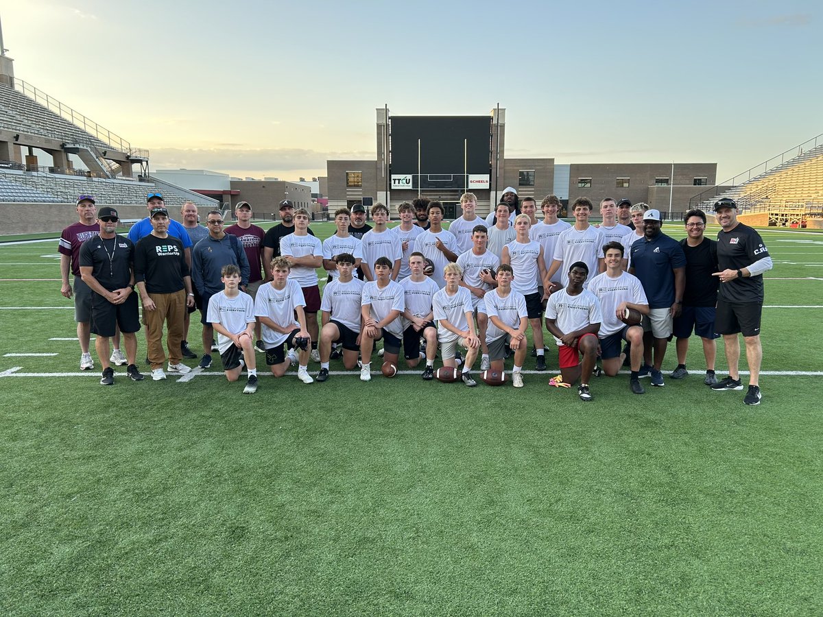 KadetsFootball (@kadetsfootball) on Twitter photo Our Kadetsโ players and coaches had a great time at the R4 Passing Clinic this weekend! We learned a ton in 2 days and added some tools to our toolbox! Thank you <a href="/CoachDubMaddox/">Dub Maddox</a> for an amazing clinic! #R4 #AcceralateEverything #BeTheBestAtGettingBetter #FOE Our Kadetsโ players and coaches had a great time at the R4 Passing Clinic this weekend! We learned a ton in 2 days and added some tools to our toolbox! Thank you <a href="/CoachDubMaddox/">Dub Maddox</a> for an amazing clinic! #R4 #AcceralateEverything #BeTheBestAtGettingBetter #FOE