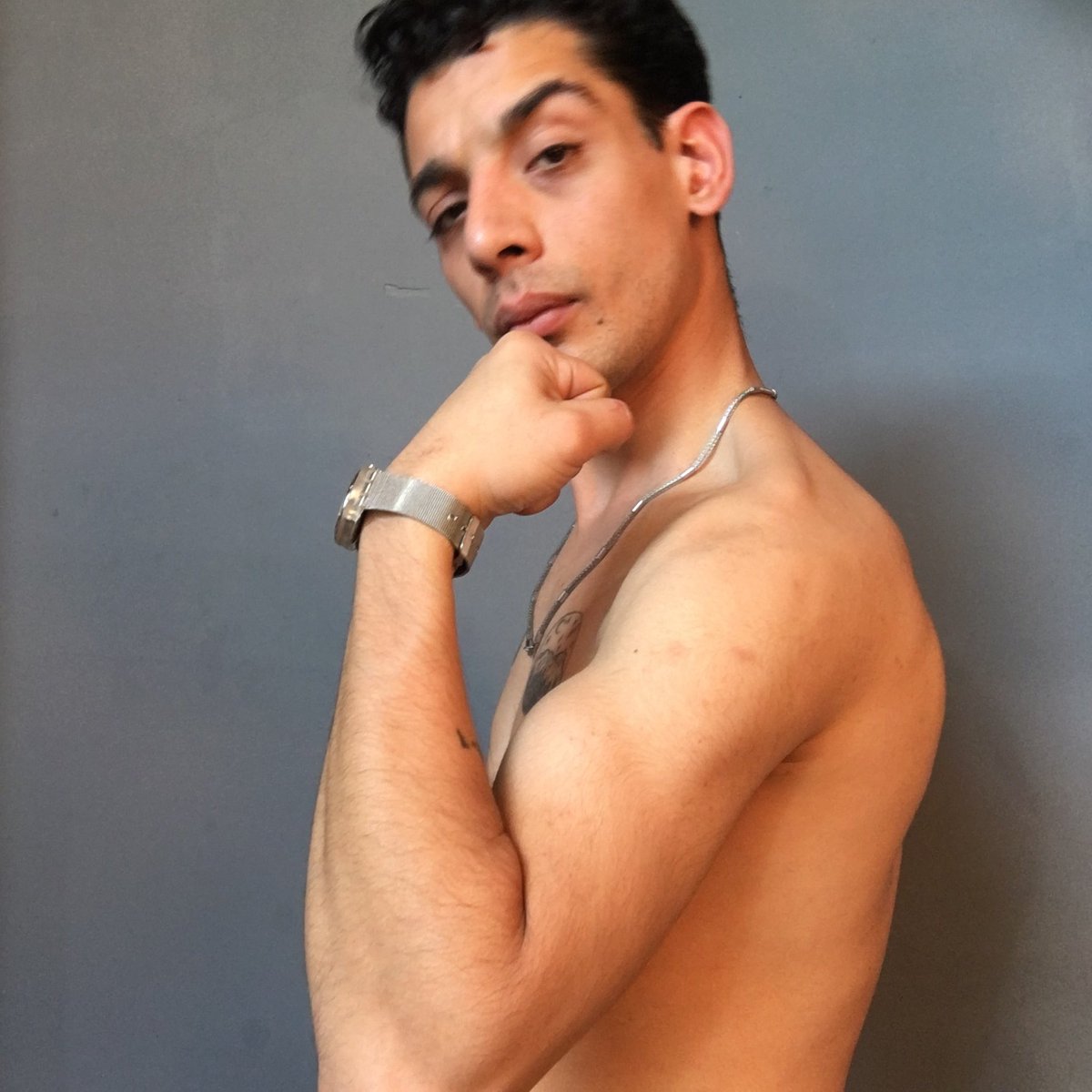 🔱LordGabe🔱 tweet media