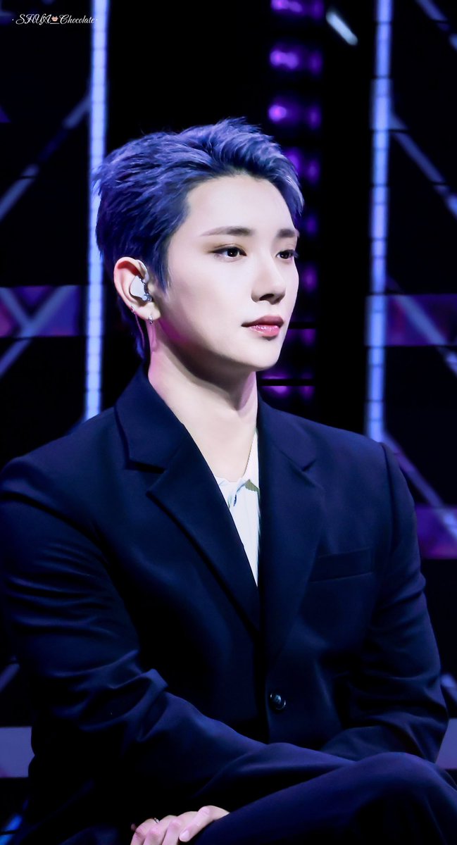 shua_Chocolate's tweet photo. 250608 GV
#SEVENTEEN #joshua #조슈아 https://t.co/sinSOdxf7D