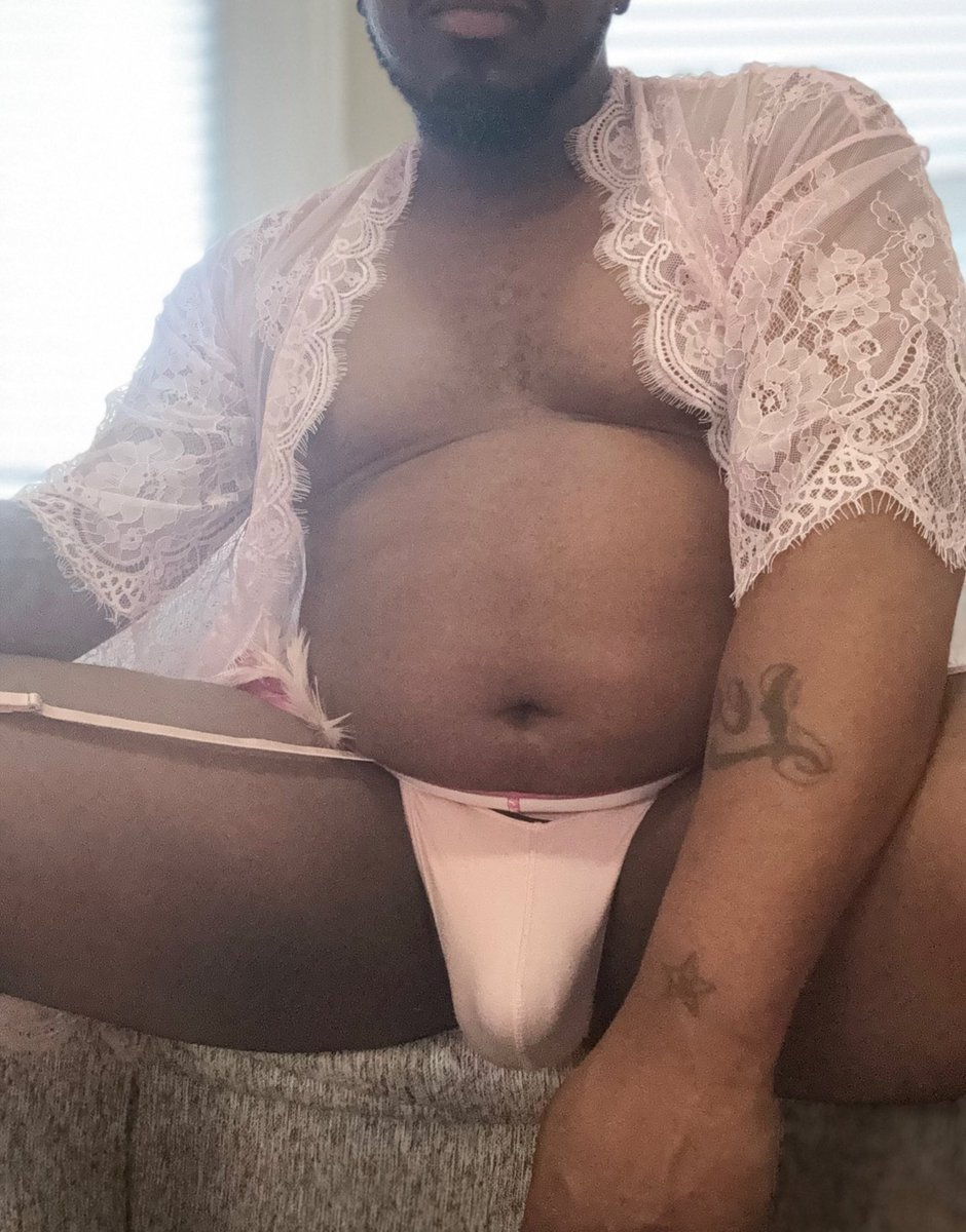 DaddyThickumsATL tweet media