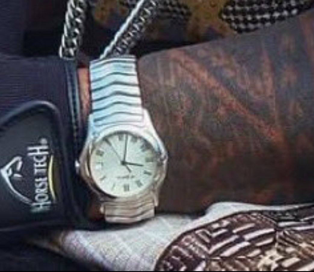 No one:

Theugleeone: I am glad he ditched the smartwatch this year and opted for a Vintage Ebel Classic wave limited edition.
 
Funny how I sold the last one to a senator last week.
Bring £3000 and I’ll have it delivered to you in 2 weeks. Not for broke idiots, please.