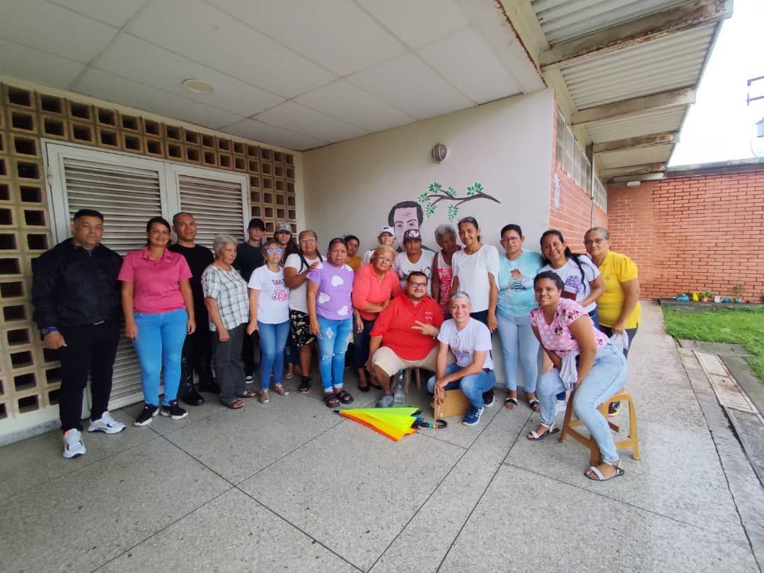 #EnFotos📷| Los habitantes del estado Portuguesa participaron  activamente en las asambleas de base para elegir a sus aspirantes de manera democrática.

#PostuloGenteQueResuelve 
#ONCALaVozDeEcos