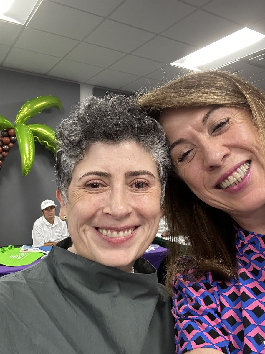 Debbie Denardi (@debsetu) on Twitter photo Thank you <a href="/Latinamd/">Dr. Estela Rodriguez</a> Dra. Alejandra Pérez and <a href="/305pinkpack/">305 Pink Pack</a> for your efforts to reach and educate our #Latino communities
In person and via YouTube Thank you <a href="/Latinamd/">Dr. Estela Rodriguez</a> Dra. Alejandra Pérez and <a href="/305pinkpack/">305 Pink Pack</a> for your efforts to reach and educate our #Latino communities
In person and via YouTube