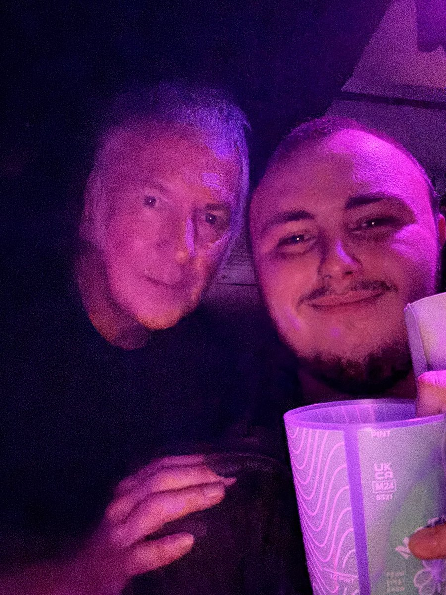 Jamie Tooze (@jamietooze20) on Twitter photo Great to see and chat to the one and only <a href="/therealboon/">Clint Boon</a> again, great to see ya again man played absolute corkers last night! Great to see and chat to the one and only <a href="/therealboon/">Clint Boon</a> again, great to see ya again man played absolute corkers last night!
