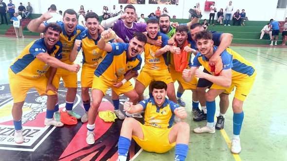 Federación de Fútbol de Las Palmas (@fflaspalmas) on Twitter photo 👏 | El <a href="/grancanariafs/">Gran Canaria FS</a> B logra un histórico ascenso a Tercera División de Fútbol Sala tras una espectacular remontada
ℹ️⬇️ <a href="/futbolsalalp/">FútbolSala LasPalmas</a>
fiflp.com/comunicaci%C3%… 👏 | El <a href="/grancanariafs/">Gran Canaria FS</a> B logra un histórico ascenso a Tercera División de Fútbol Sala tras una espectacular remontada
ℹ️⬇️ <a href="/futbolsalalp/">FútbolSala LasPalmas</a>
fiflp.com/comunicaci%C3%…