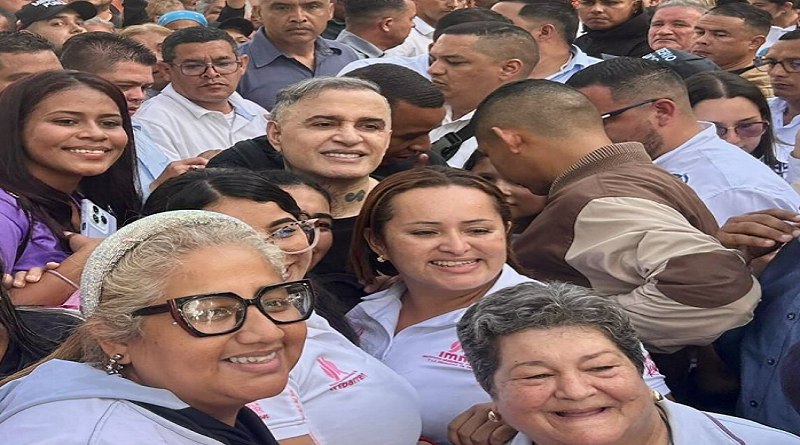Fiscal General Tarek William Saab en Barquisimeto: MP atendió a más de 3.3 millones de personas en siete años

#PostuloGenteQueResuelve✌️
#ONCALaVozDeEcos🇻🇪

 venezuela-news.com/fiscal-general…