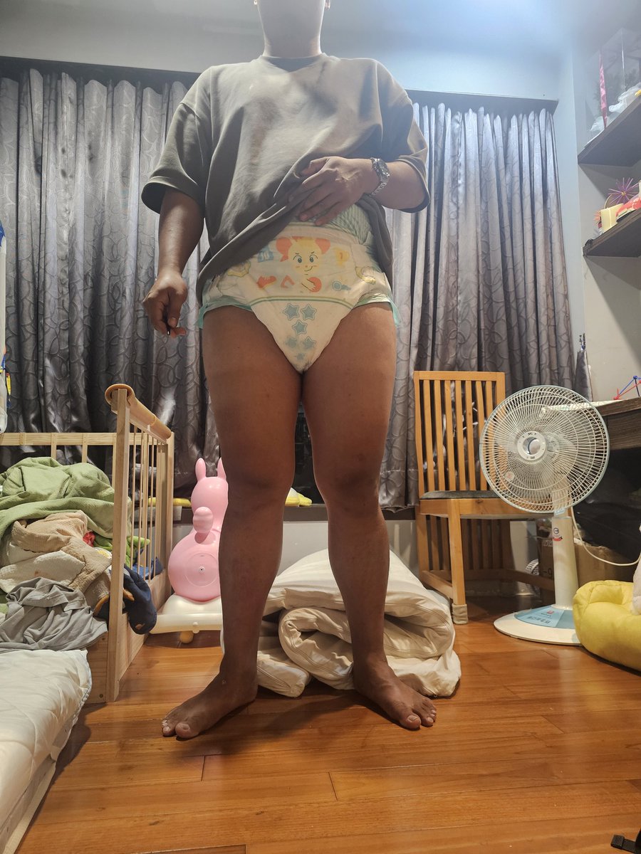 跟了 <a href="/DDLGParadise/">童心園-Children's Paradise</a> 童心園的活動也有半年了，6/7參加了在85大樓舉辦的最後一場尿布日，下個月要換場地了，但相信 <a href="/54cocolovesm/">阿佳</a> 阿佳老師也會把新場地打造成更好的像家一樣的地方。
