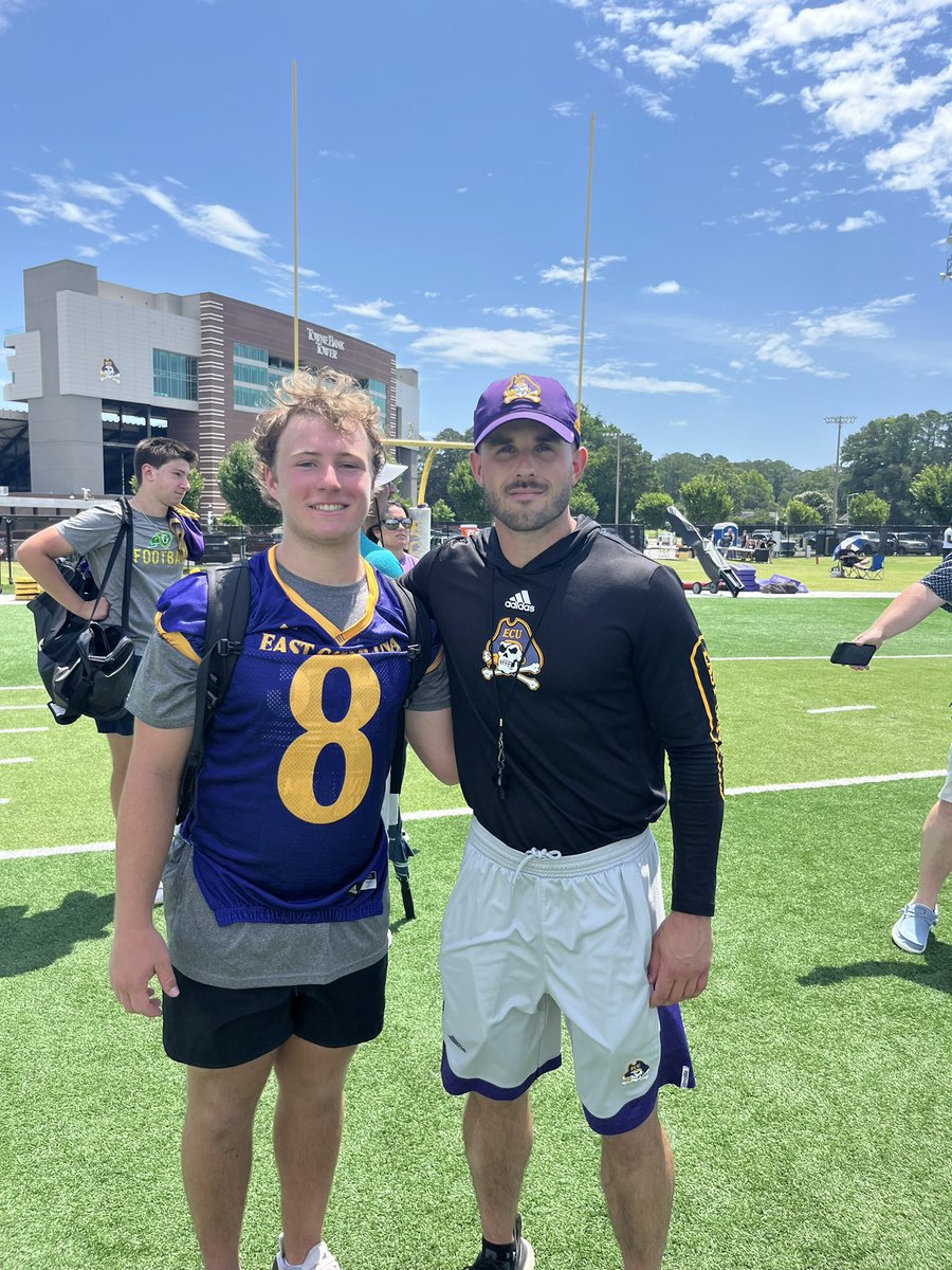 ndrewc_a's tweet image. Had a great day @ECUPiratesFB specialist camp! Went 6/6 on charting and finished 2nd in the FG competition. Made balls from 55, 58, & 61. Thanks @CoachRyan_Smith, @JakeVerity, and @calebp2950 for a great camp!
@CoachZMayo @DanOrnerKicking @Coach_B_Harrell