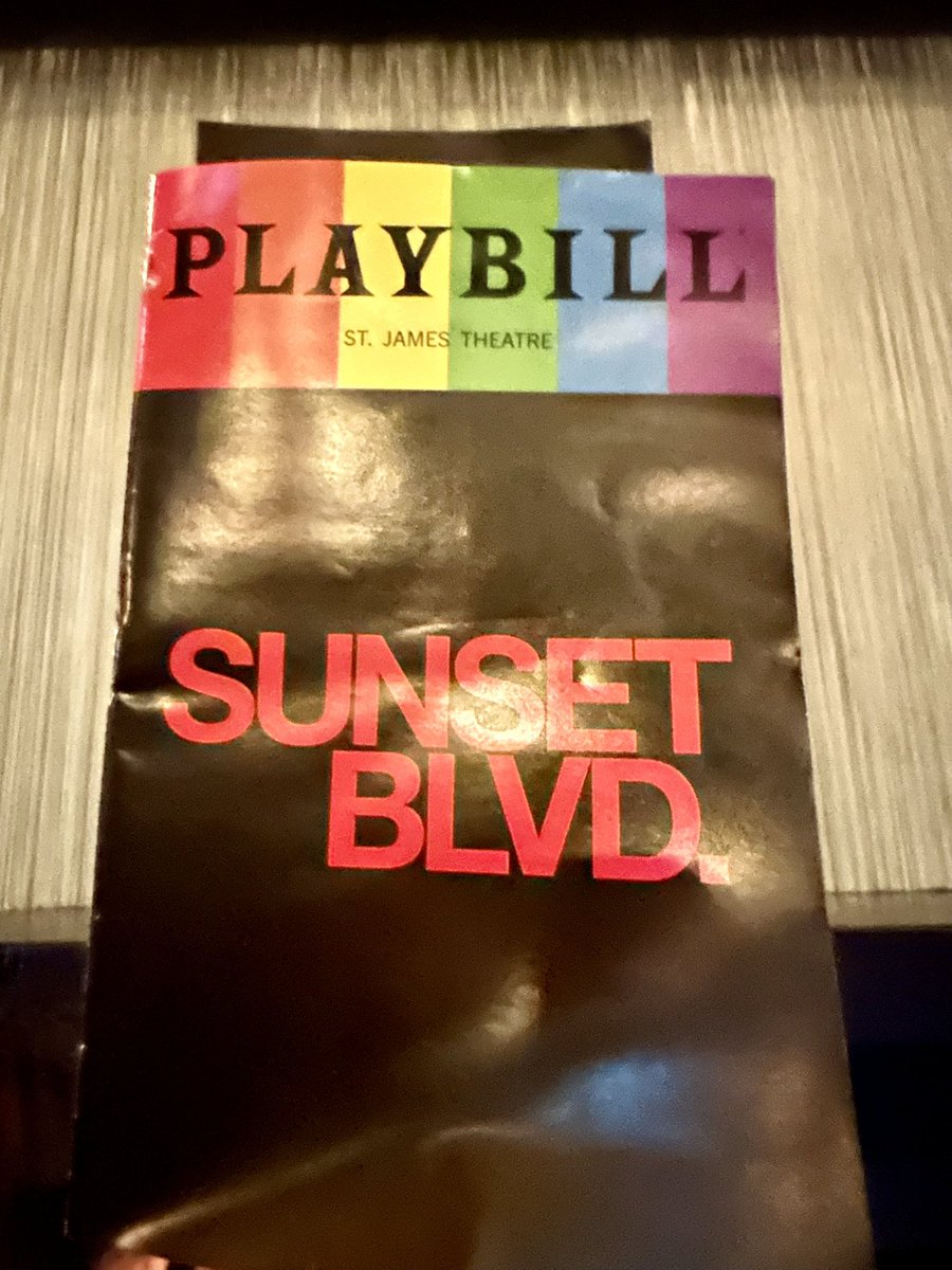 BrigidNYC's tweet image. Nicole Scherzinger’s Sunset Blvd is pure artistry—heart, soul and grit on stage. Saw first preview &amp;amp; I’m back today. Endless respect for this Company’s work! 🎭 #TonyAwards #SunsetBlvd @sunsetblvd