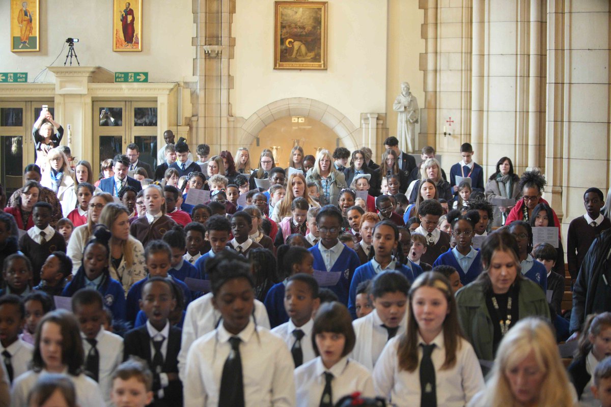 stjosephshx3's tweet image. We are delighted to tell you that the episode of BBC Radio 4 Sunday Worship that some of our pupil's took part in at Leeds Cathedral back in March was broadcast this morning at 8.10am on BBC Radio 4. If you would like to listen to this, please see our facebook page for the link.