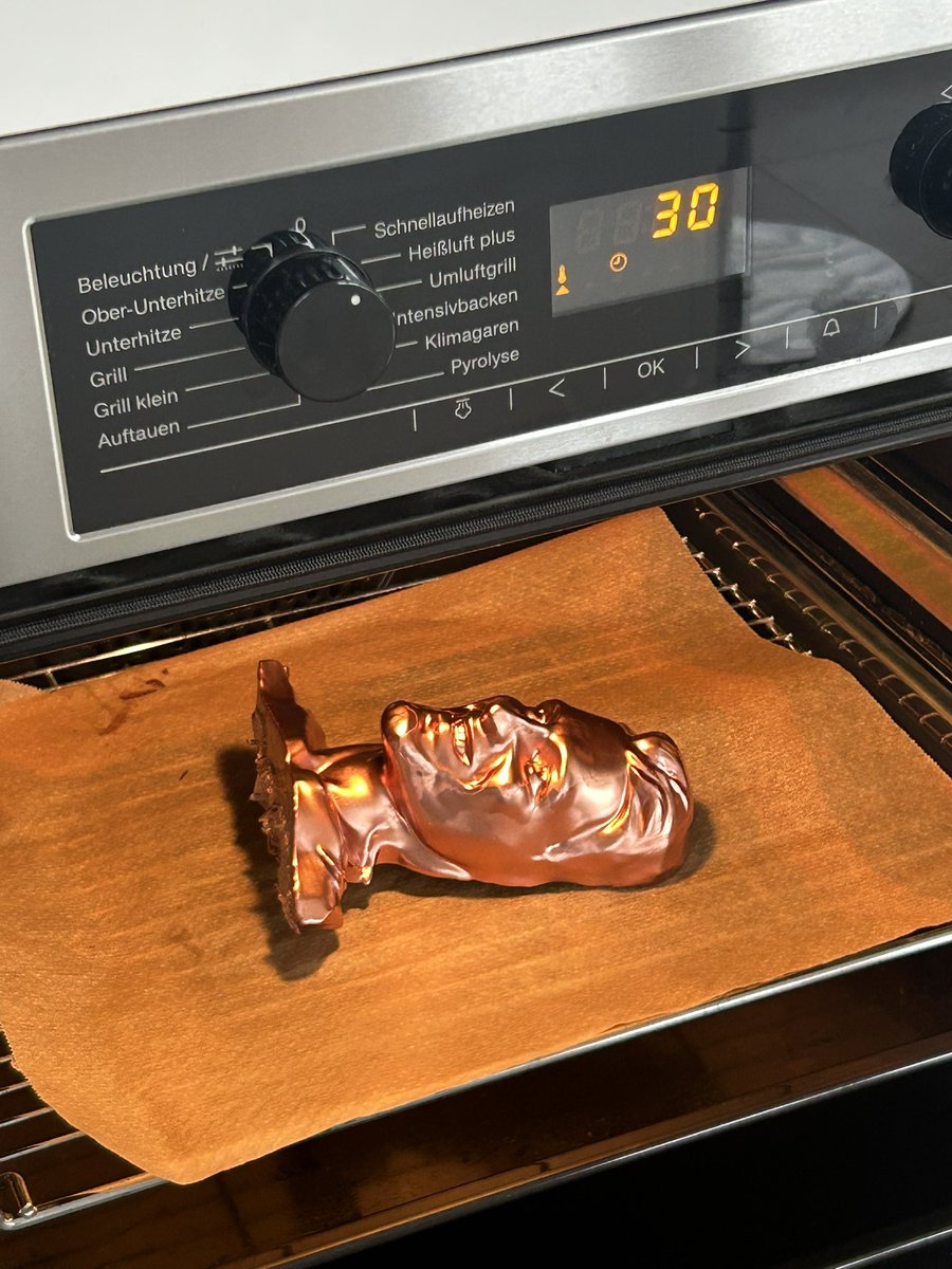 Waiting for conductive paint to dry: ain’t nobody got time for that. (Ruined 3 prints by this method but hey…)