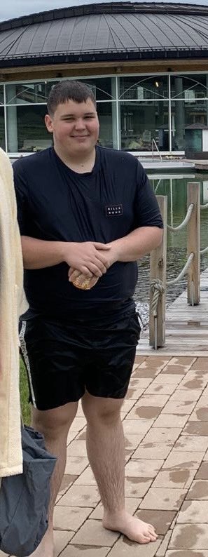 Seboovic's tweet image. While actively playing r6 vs over a year after quitting