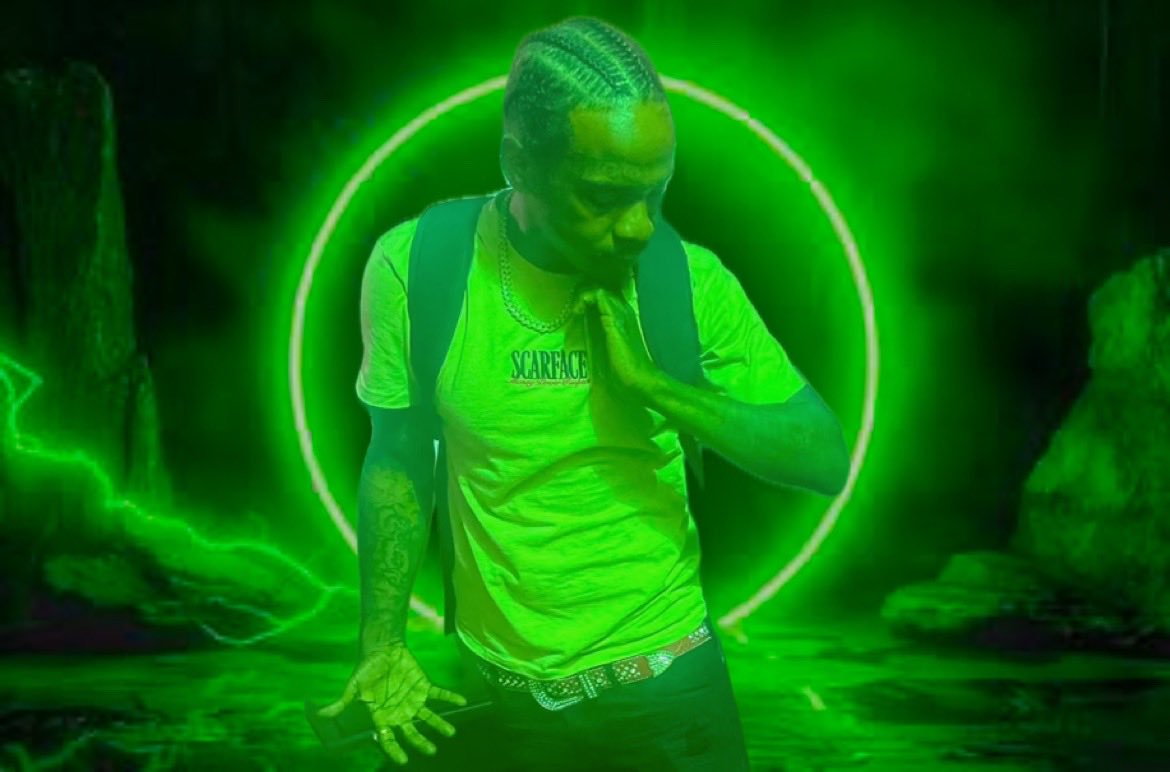 _BlessedLo's tweet photo. What’s DRIPPIN 💦 https://t.co/mpQr4MX2hZ