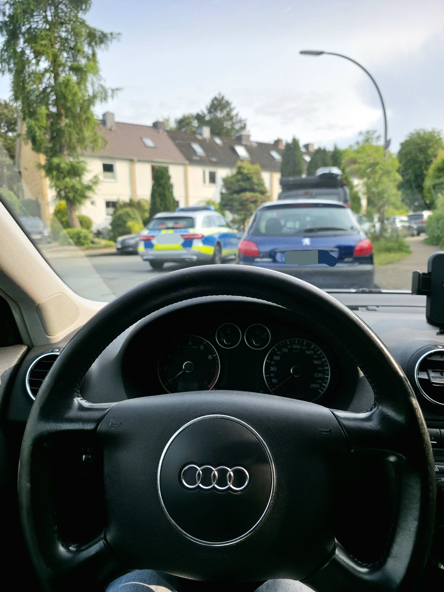 Auto machen so, ich machen so, Bumm Unfall