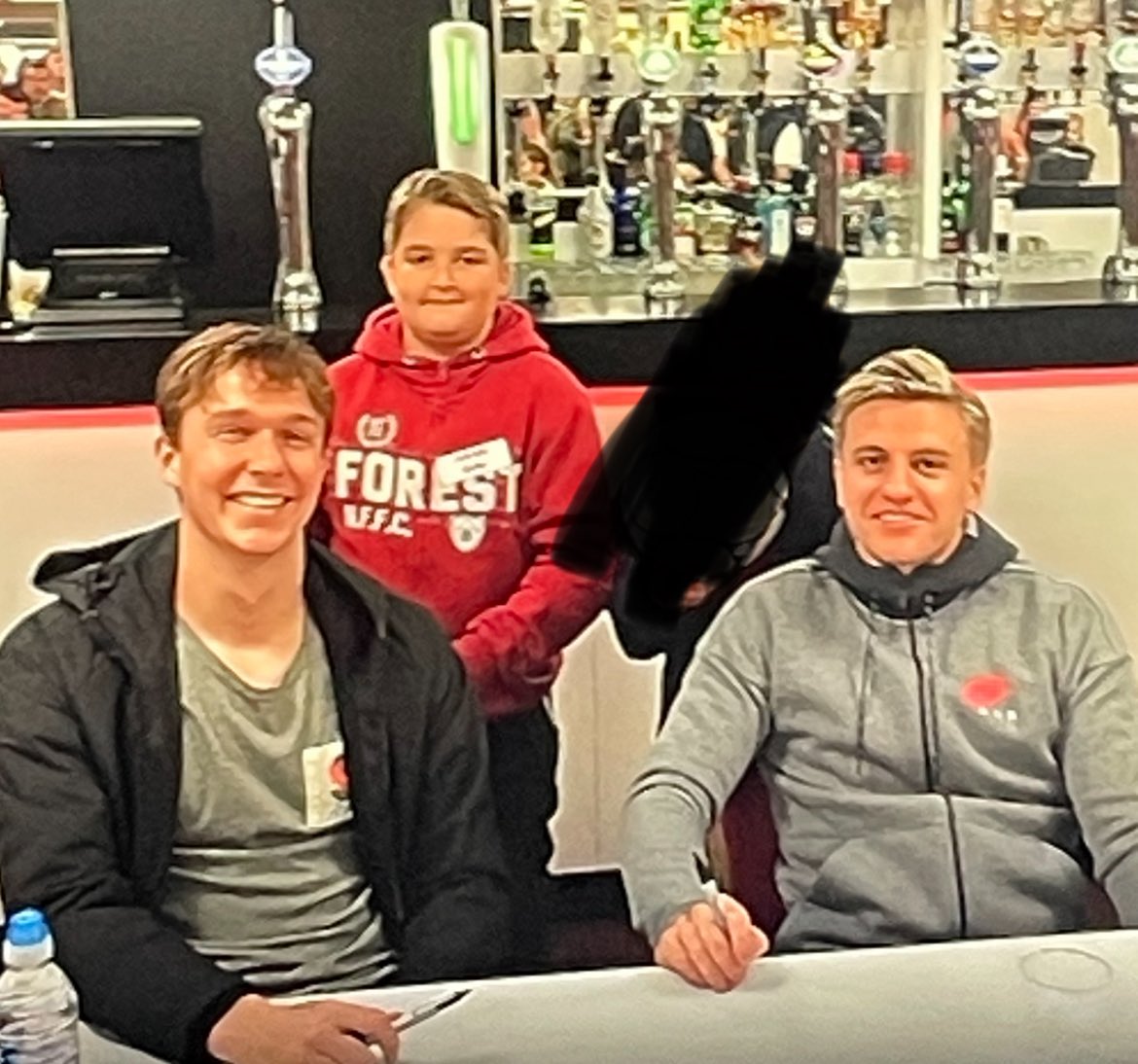 MattyNFFC's tweet image. This photo popped up on the TV the other day 😂 Junior Reds back then was class… Only real ones can name both of these players 👀 #NFFC