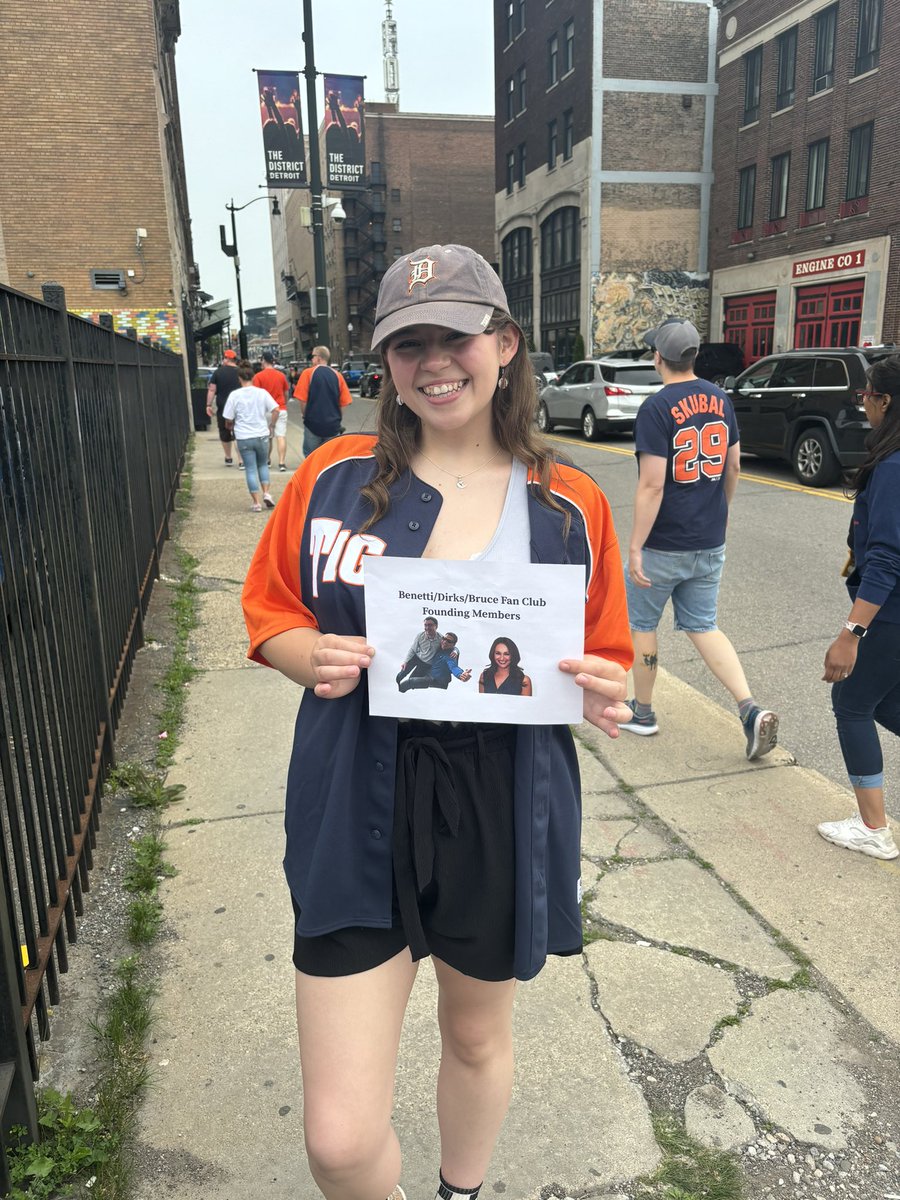 _ellabright's tweet photo. hey @jasonbenetti @andydirks12 @daniellabruce_ — we’re at this @tigers game today for YOU first and our gritty tigs second https://t.co/oVIMFh64bq