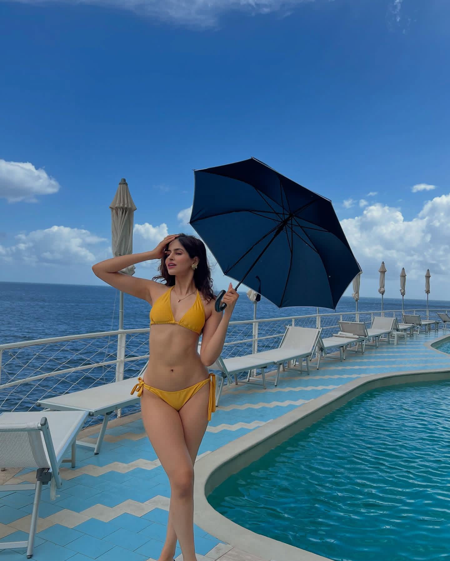 Gs7D3eCaAAAw73H?format=jpg&name=large