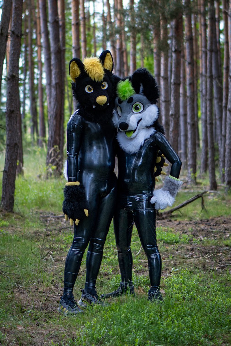The very first #SqueakySaturday with my boyo <a href="/CockyFolfieAD/">CockyFolfie</a> &lt;3