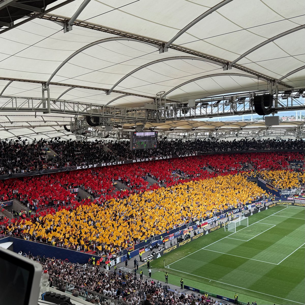 Klein_Tho's tweet photo. It's all set in Stuttgart!

#GERFRA @dw_sports https://t.co/DujUdHruGF