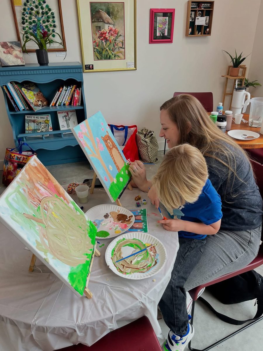 Next Saturday is our next painting class at our Concord location you can sign up for with your kiddo!

Registration includes cookies and milk!

facebook.com/share/19Gx5jgV…