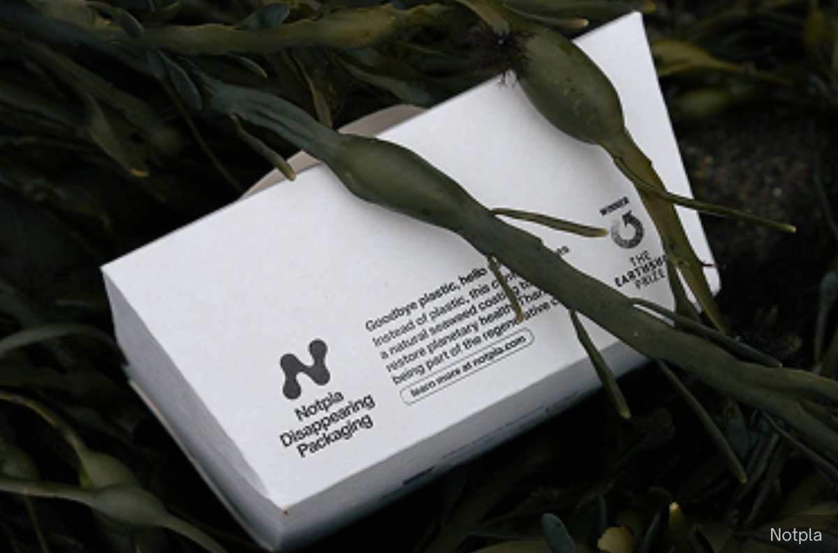 NewsBFM's tweet photo. Notpla, a seaweed-based packaging startup, aims to replace 1 billion single-use plastic items by 2030.

The company has already displaced 21 million plastic units, with products now used at major UK venues like Tottenham Hotspur Stadium and IKEA’s London restaurant.

🧵1 https://t.co/BUgvdwnDxr