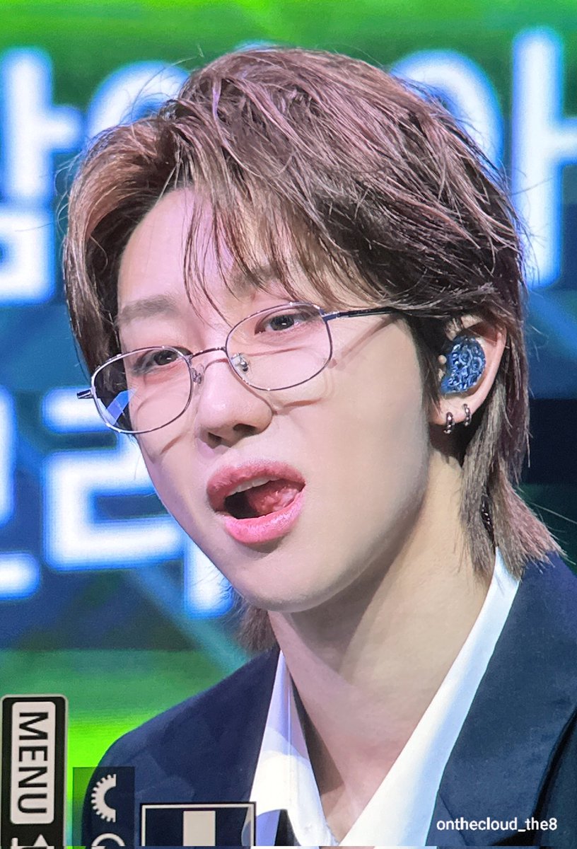 on the cloud8 tweet media