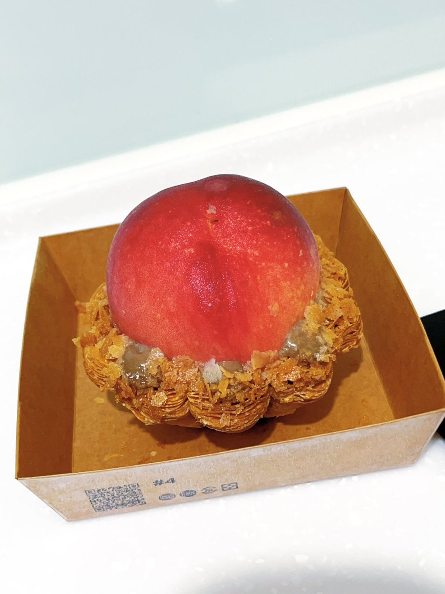 芒果雪媚娘小撻 VS 水蜜桃小撻

跟兒子說媽媽咬一口，咬完兒子瞬間不冷靜了🤣🤣🤣

#MaMa日常