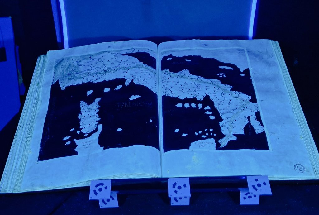 Complesso monumentale e Biblioteca dei Girolamini tweet media