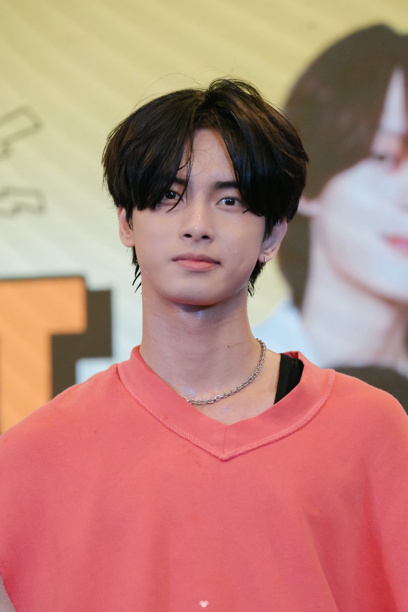 📆 2025.06.08 HORI7ON KYLER
📍 PPOPFEST 2
📸 SM NORTH ANNEX

<a href="/HORI7ONofficial/">HORI7ONofficial</a> <a href="/HORI7ON_twt/">HORI7ON member</a> 

HORI7ON DOMINATES PPOPFEST

#HORI7ON_PPOPFestYear2
#HORI7ON #호라이즌 #PPOPFEST2 #PPOPFest #SMFandom #HORI7ON_KYLER