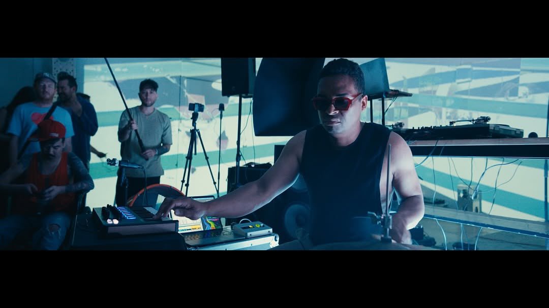 deantoniparks's tweet image. TECHNOSELF Live Exhibition in Austin, TX @XplodedDrawing @soundfounder @deantoniparks