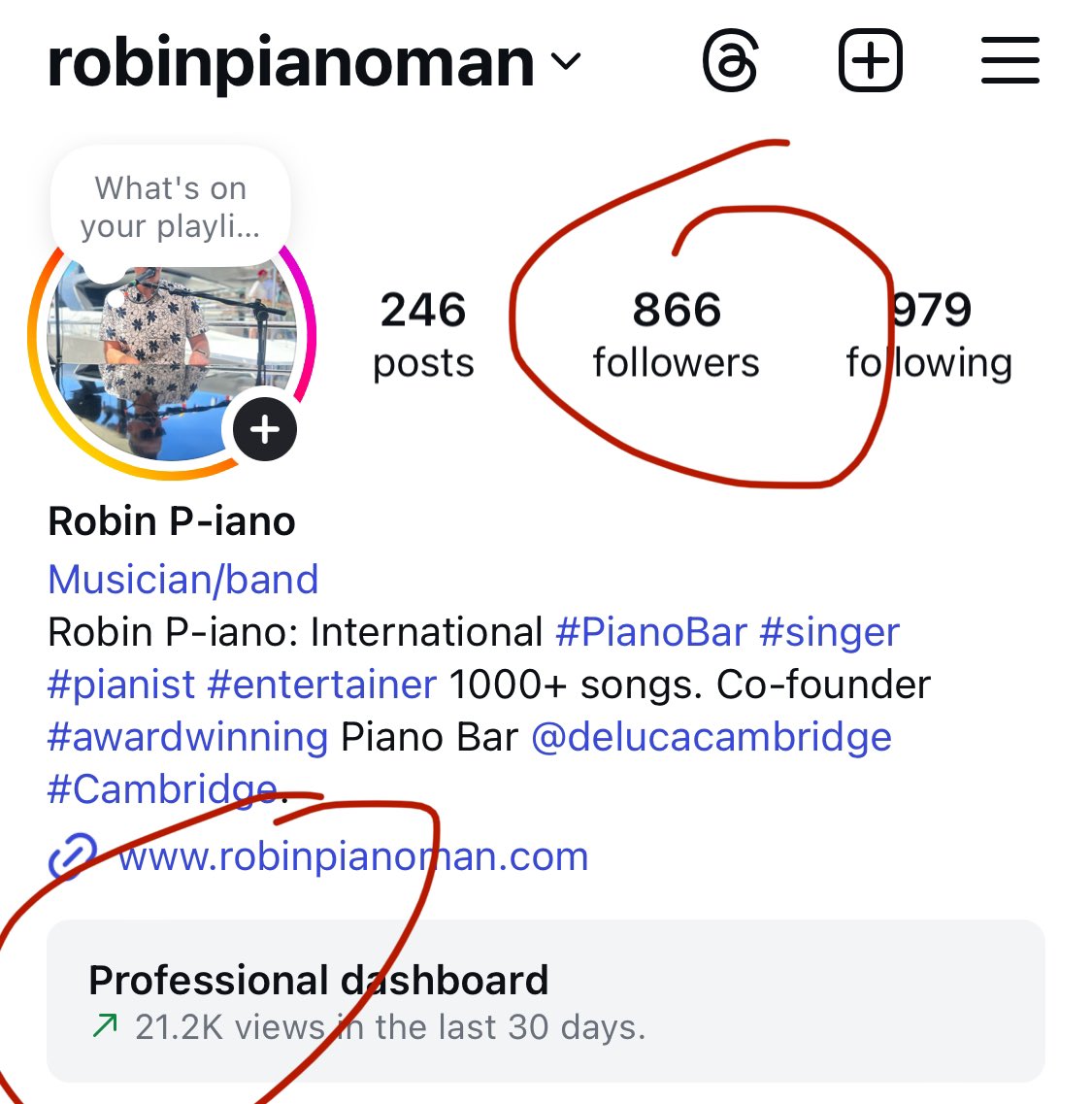 RobinPianoMan's tweet photo. Been a great week for views compared to follows over on @instagram! #piano #pianobar #singer https://t.co/wHZH8HFnLU