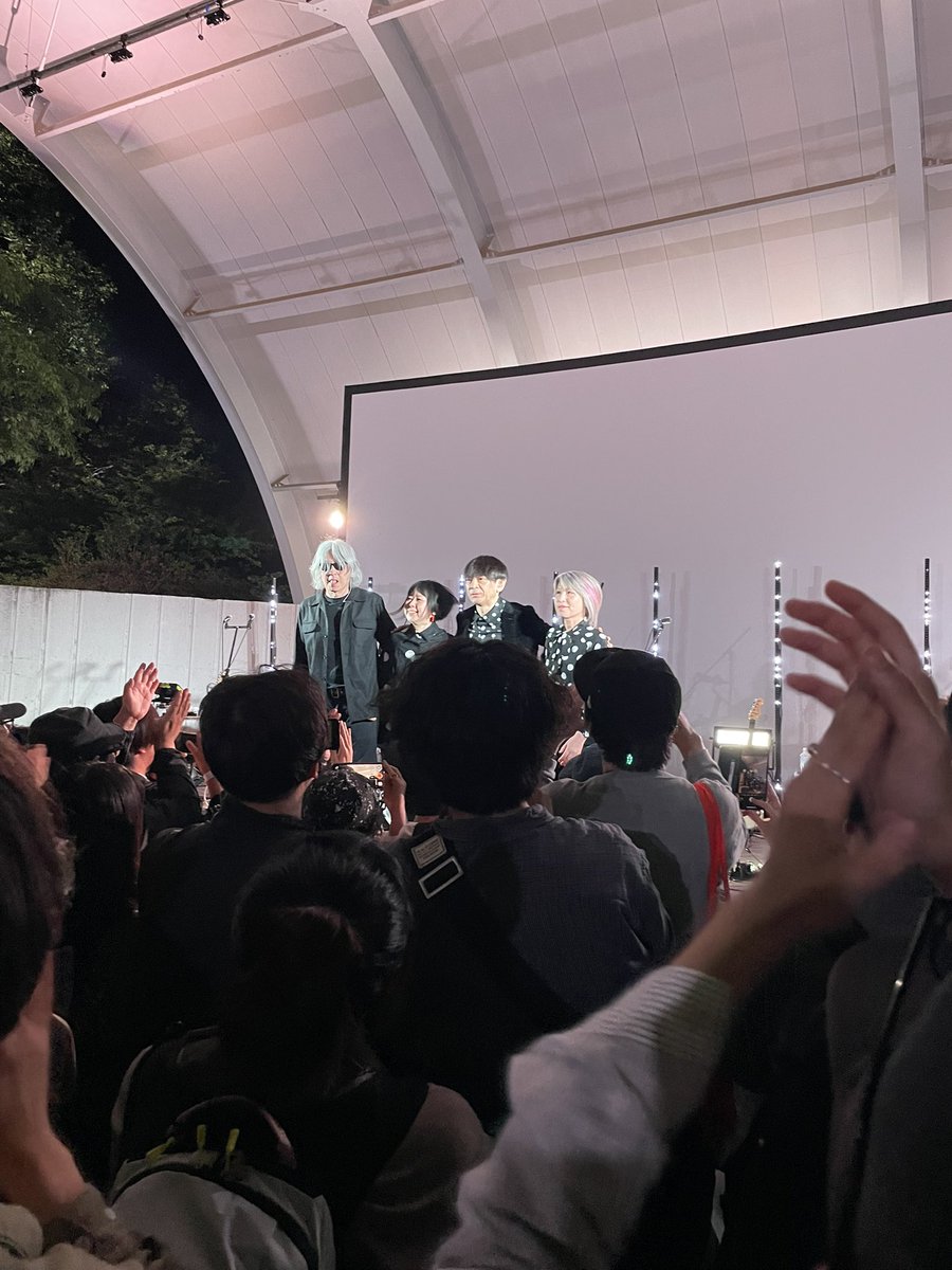 gen2038's tweet photo. ⚡️⛰️⚡️
#delay2025
#cornelius
#badadvice
#コーネリアス
#小山田圭吾 https://t.co/NpcYY3yIrK