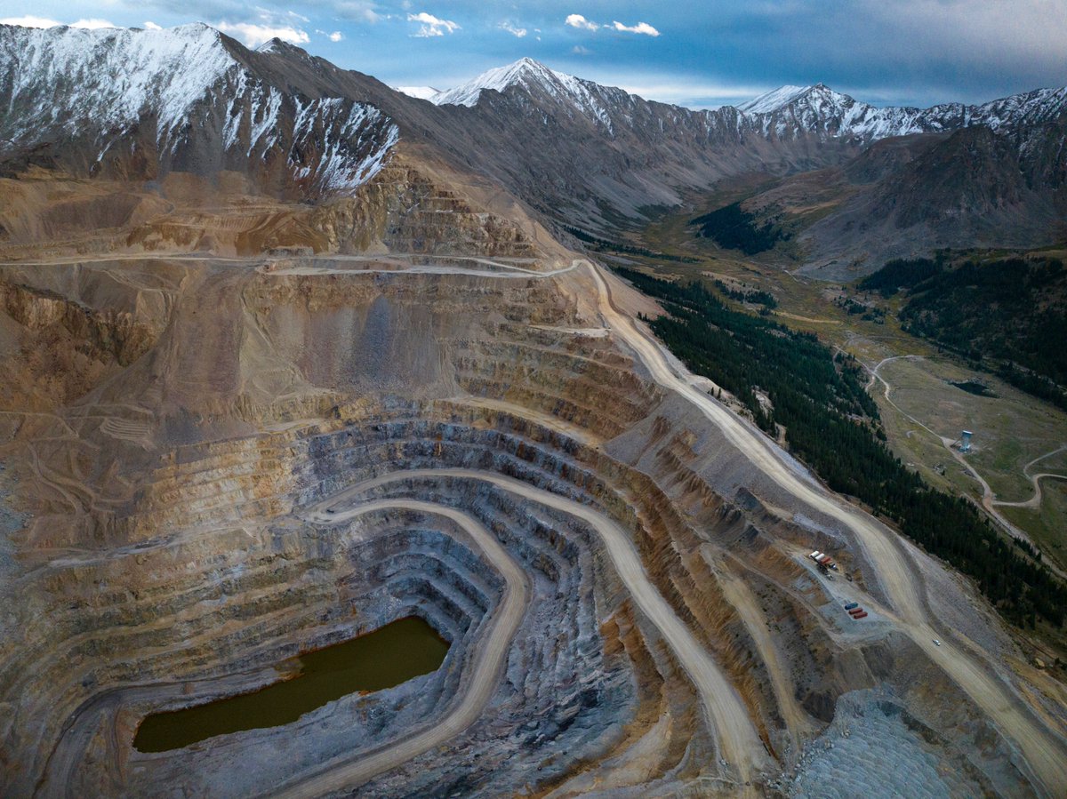 MO! There are MOLYBDENUM days until #ChemEd2025, fitting as this element is one of the major exports of Colorado, chiefly from the <a href="/ClimaxMoly/">Climax Molybdenum</a> mine near <a href="/VisitLeadville/">Leadville, Colorado</a>! ⛏️⛰️ Register now at learn.mines.edu/chemed2025